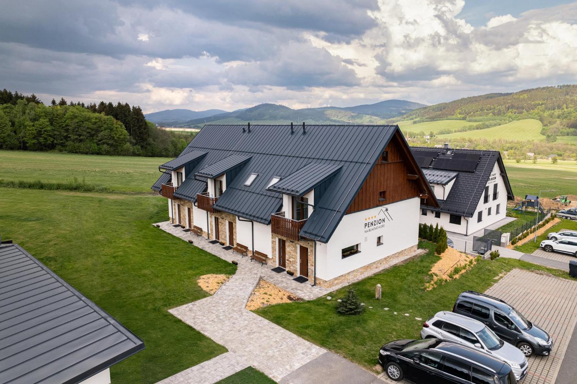 Apartamento PENZION NA BUKOVÉ HOŘE - apartmánový dům Červená Voda Exterior foto